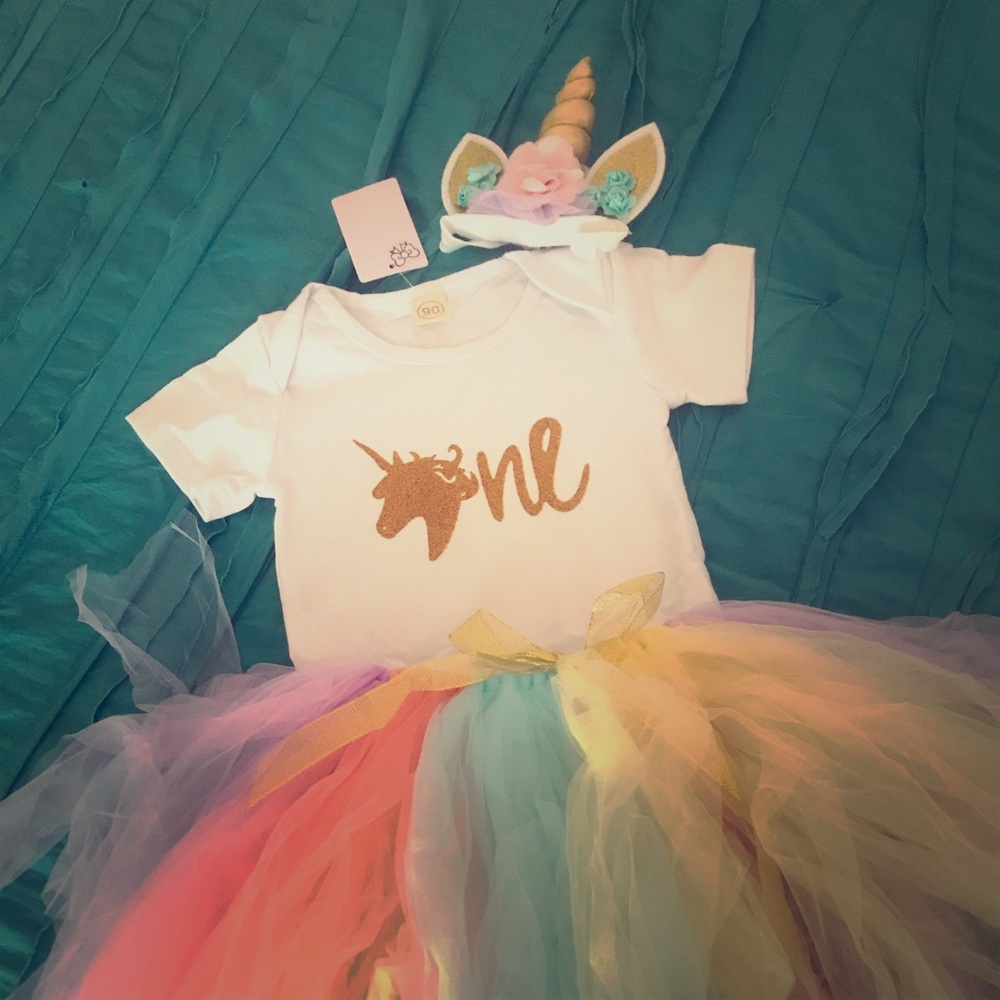 Unicorn first birthday outfit